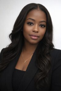 Latosha Headshot